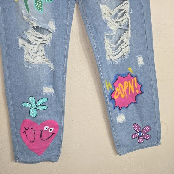 NWT Embellished Ripped Blue Boyfriend Jeans - Picture 7 of 10